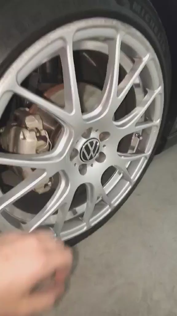 Volkswagen Floating/Spinning Center Caps – WheelsFloat